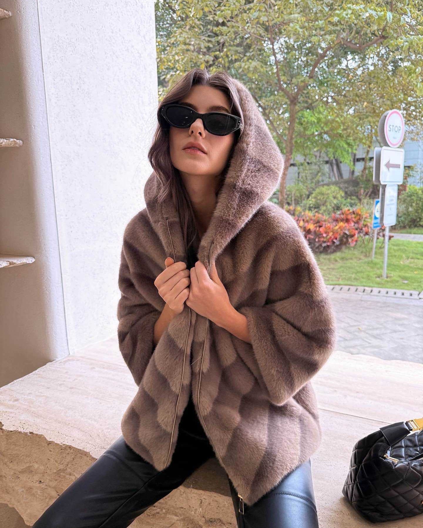 Veyron Touch Fourrure